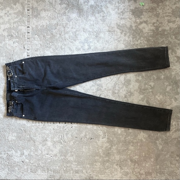 BLANKNYC The Bleeker Straight-leg Black Jeans - Picture 3 of 4